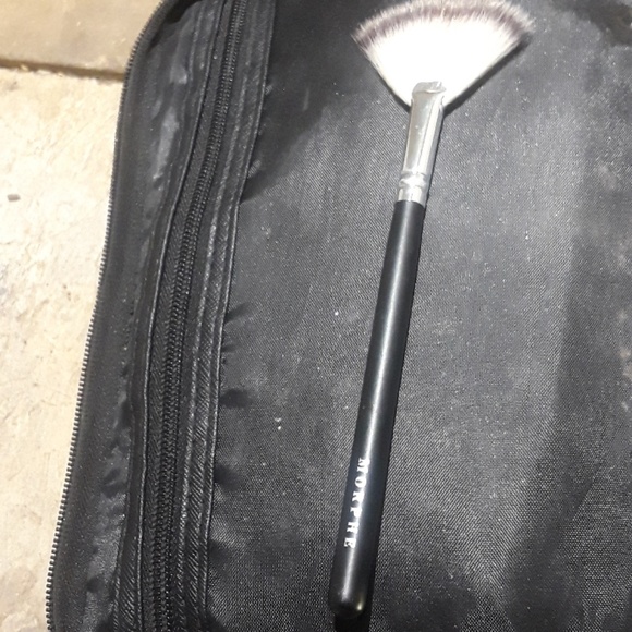 Vegan morphe fan brush - Picture 5 of 5